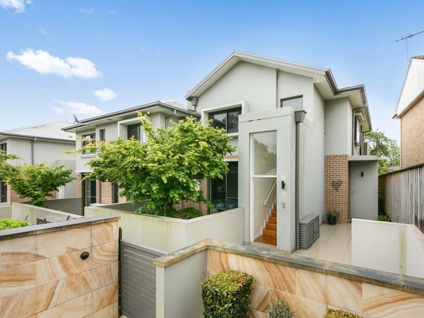 2 bedrooms Apartment / Unit / Flat in 9/176 Ray Road EPPING NSW, 2121
