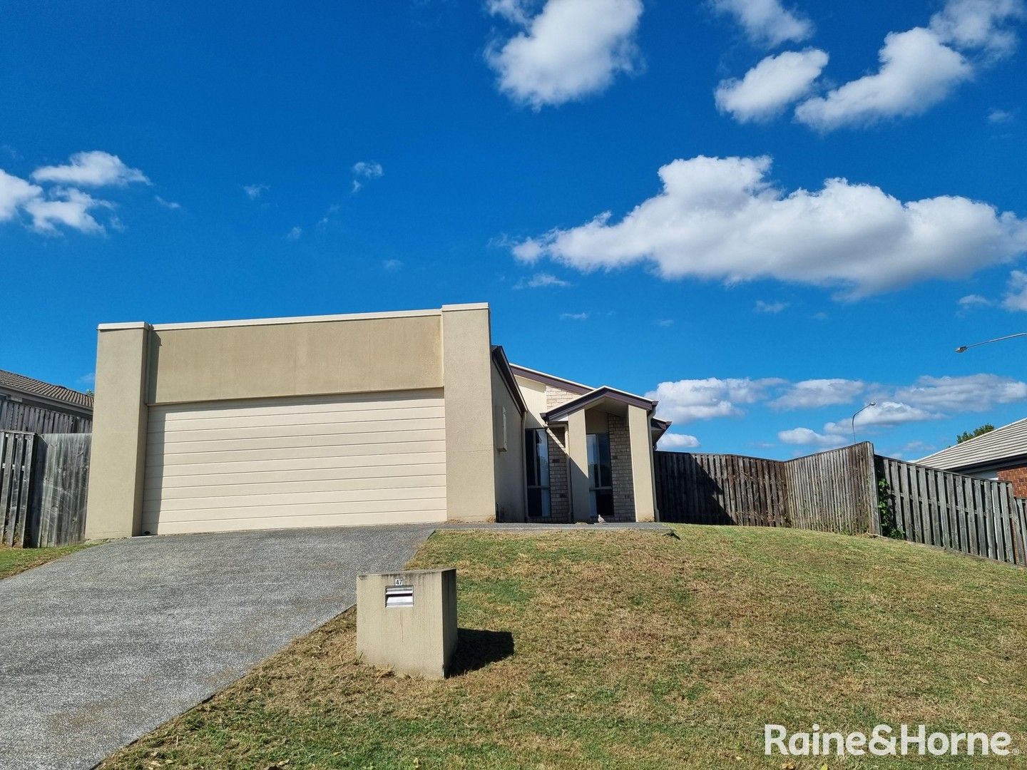 4 bedrooms House in 47 Rasmussen Crescent REDBANK PLAINS QLD, 4301