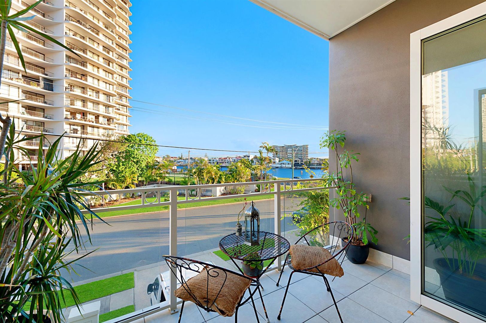 2/57 Palm Avenue, Surfers Paradise QLD 4217, Image 1