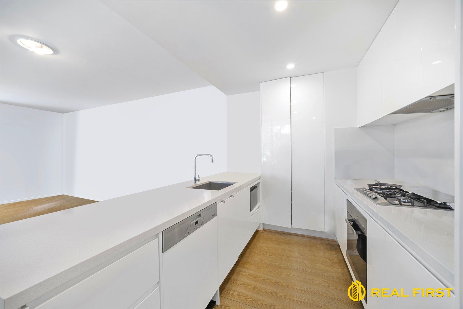 1 bedrooms Apartment / Unit / Flat in C101/1 Allengrove Crescent NORTH RYDE NSW, 2113