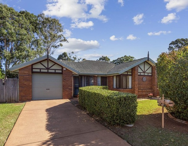 24 Walton Crescent, Murrumba Downs QLD 4503