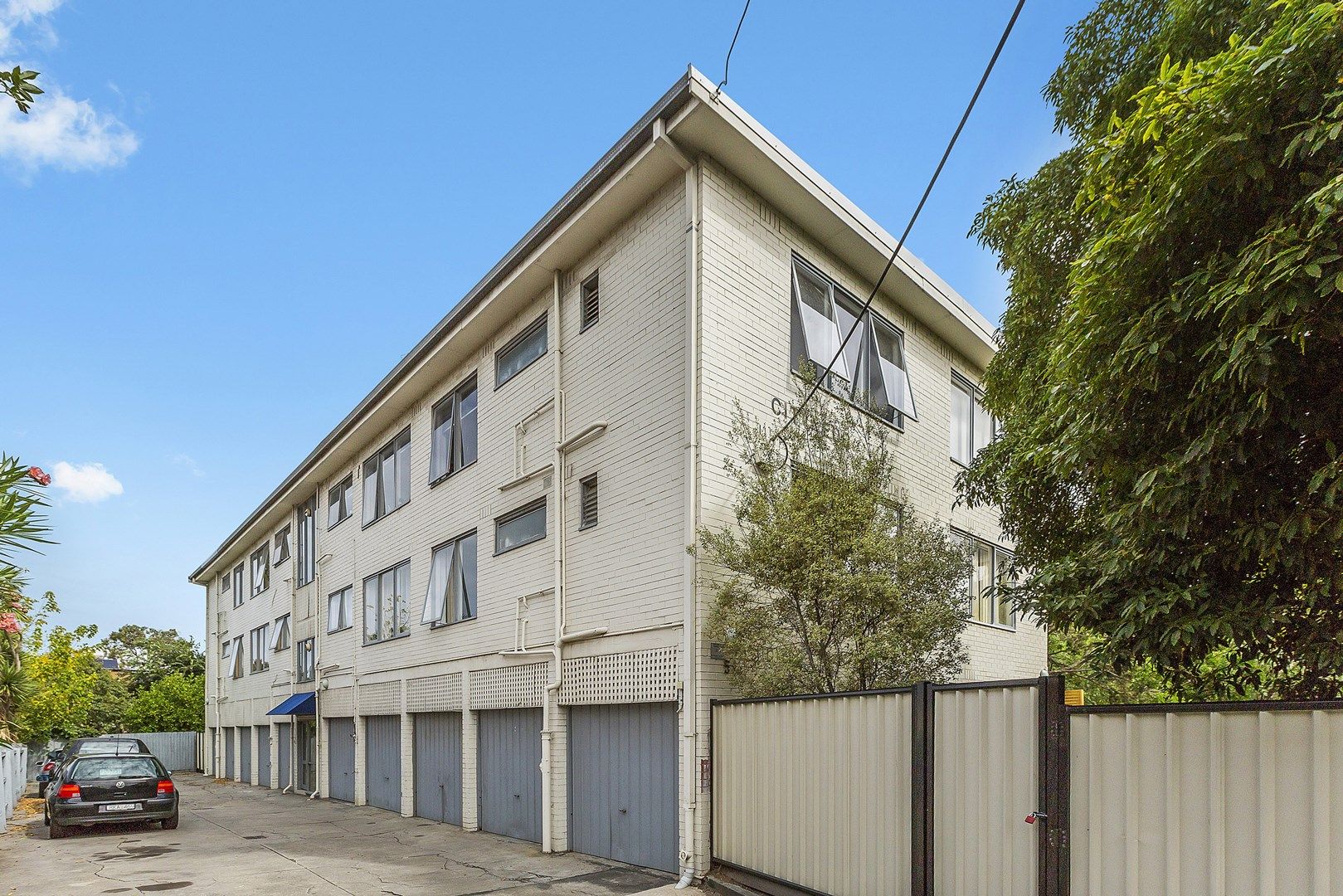 8/51 Napier Street, Footscray VIC 3011