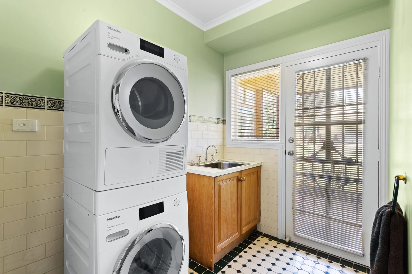 Additional image 22 of 300 Coghlan Road, Silverleaves VIC 3922