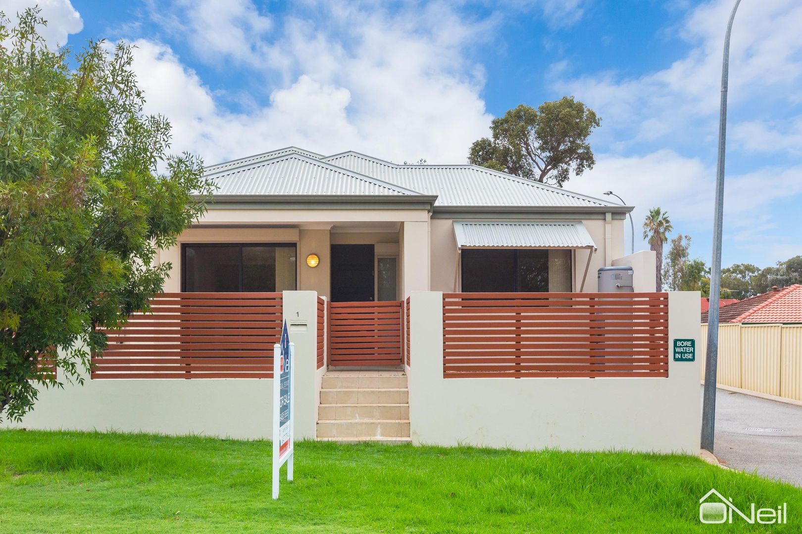 1/17 Sinclair Street, Armadale WA 6112, Image 1