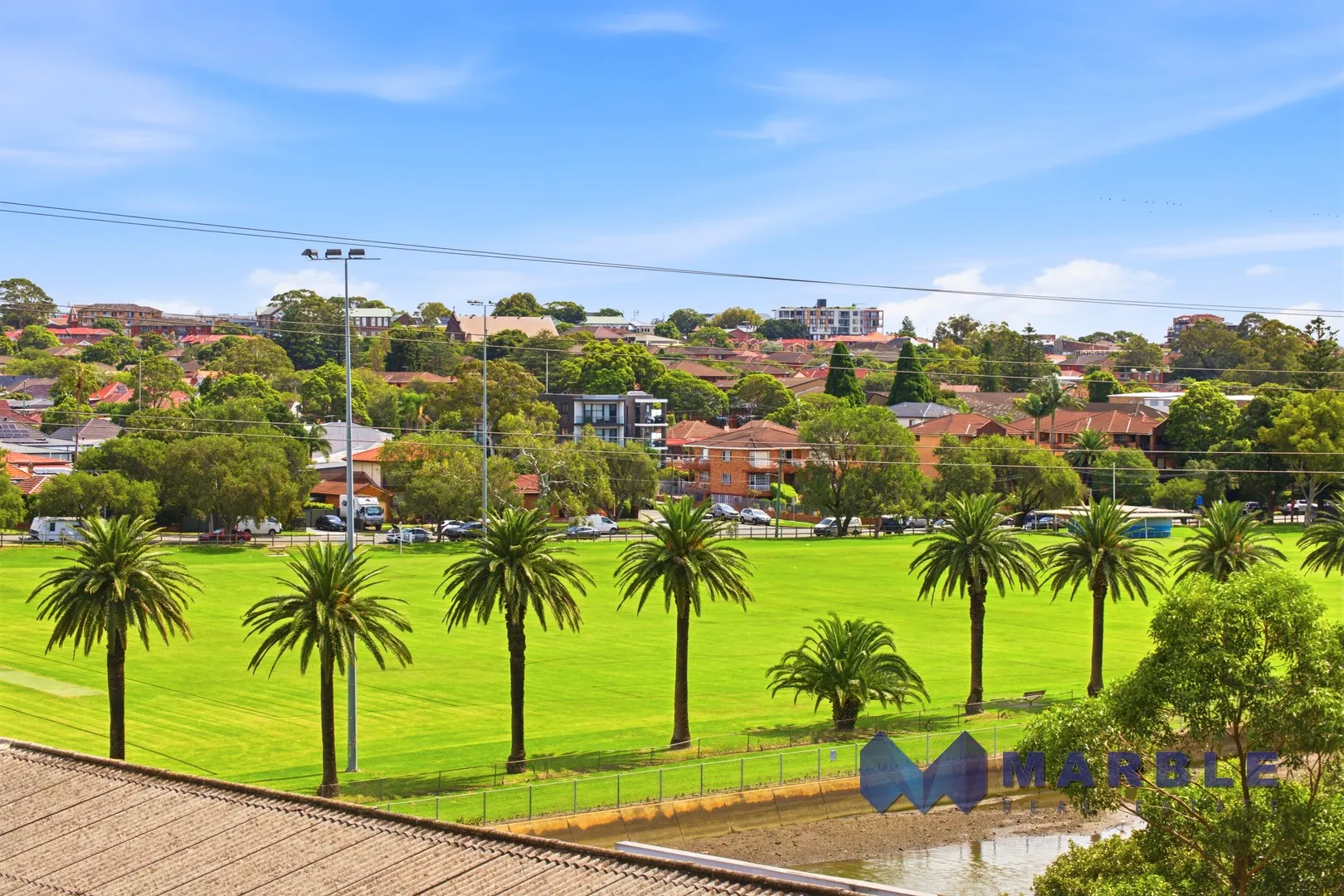 Light-Filled 2-Bedroom Apartment with Huge Entertainer's Balcony in Prime Canterbury Location, Canterbury