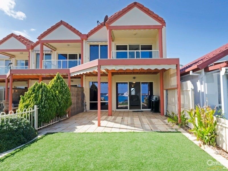 1/2 Cooroyba Court, North Haven SA 5018, Image 0