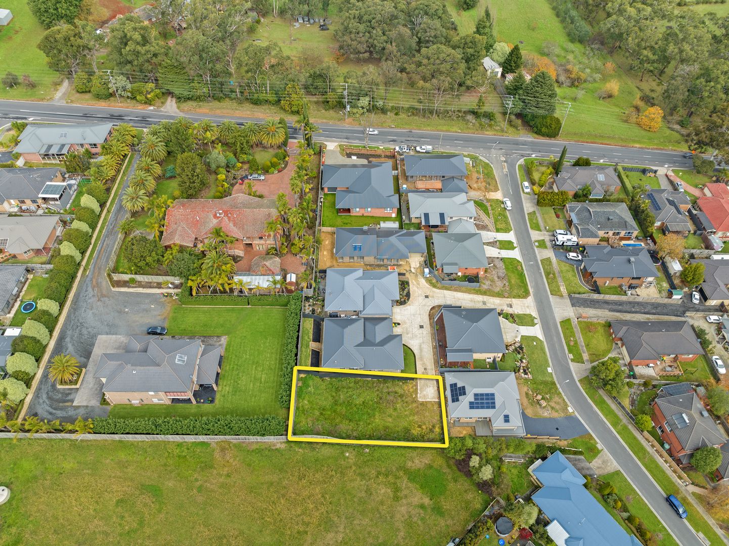 1 Delizia Close, Wandin North VIC 3139, Image 2