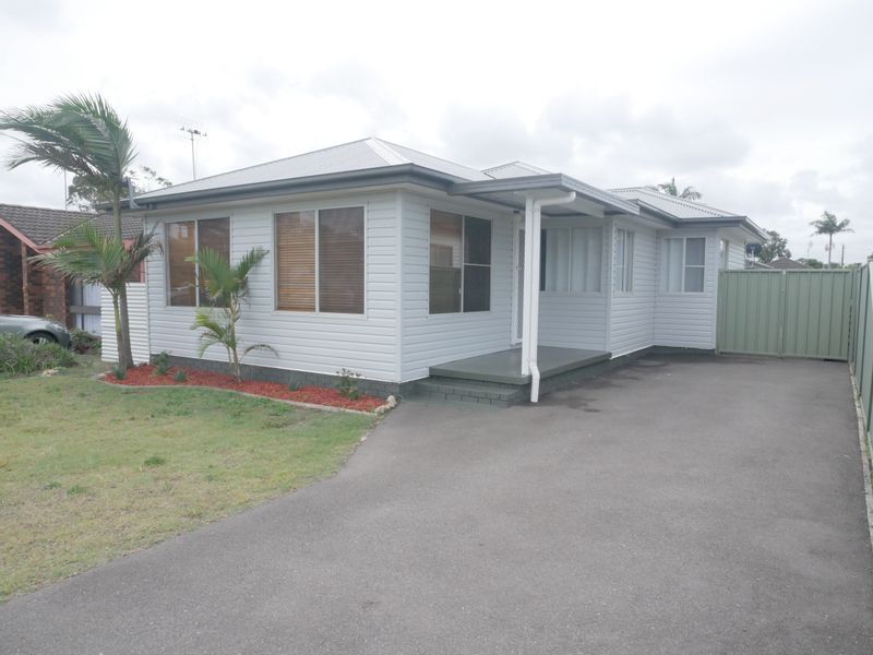 3 bedrooms House in 75 Neptune Street UMINA BEACH NSW, 2257