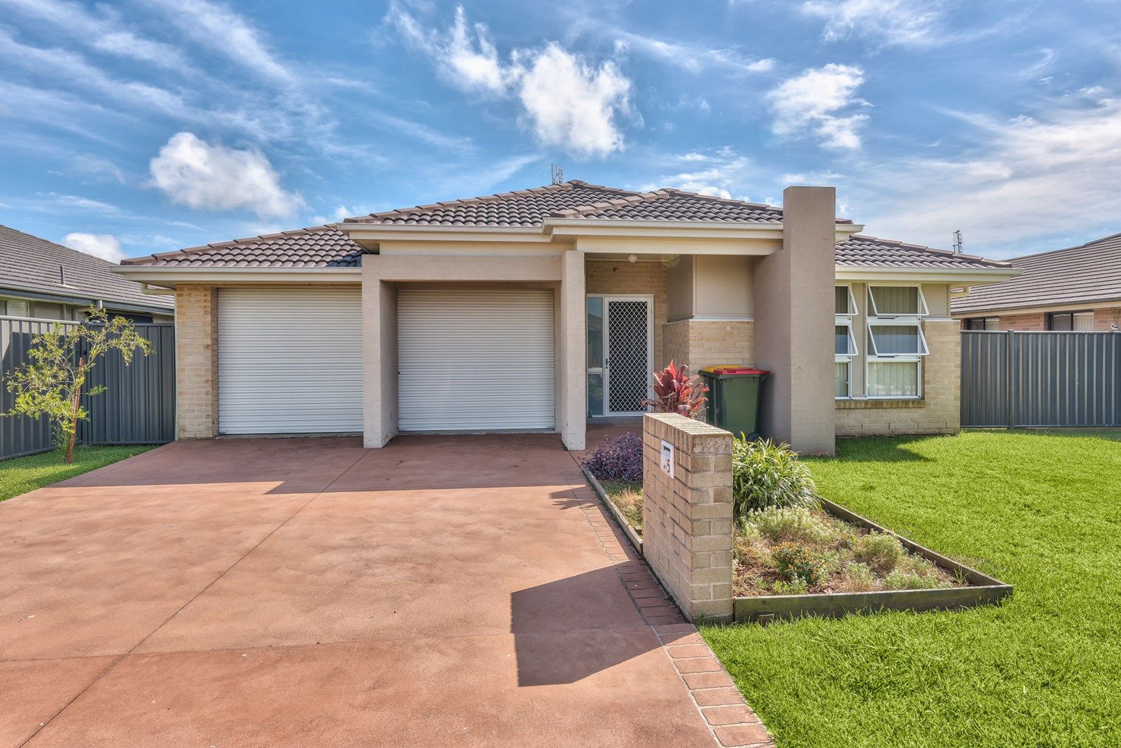 25 Niven Parade, Rutherford NSW 2320, Image 0