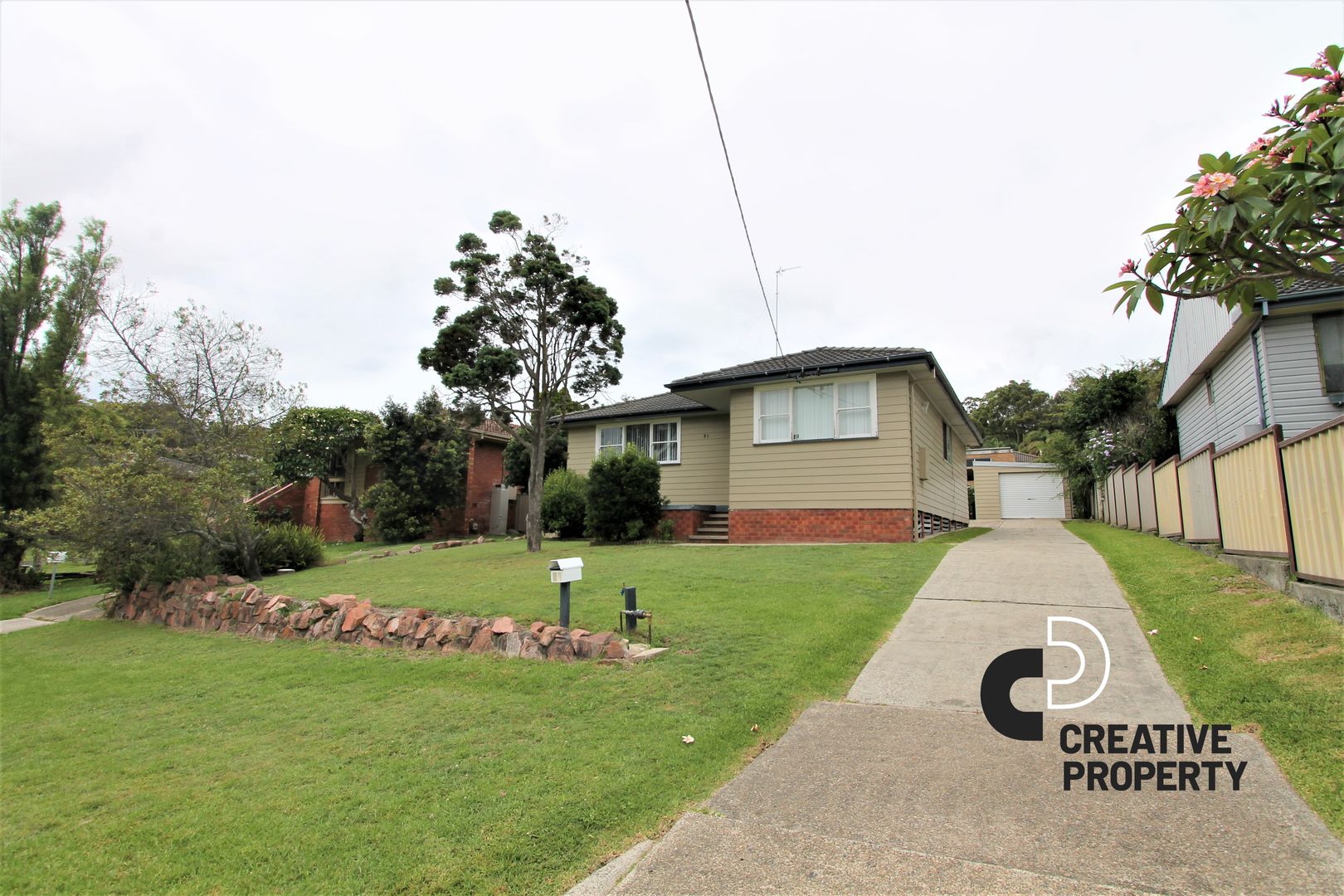 3 bedrooms House in 31 Leonora Parade WARATAH WEST NSW, 2298