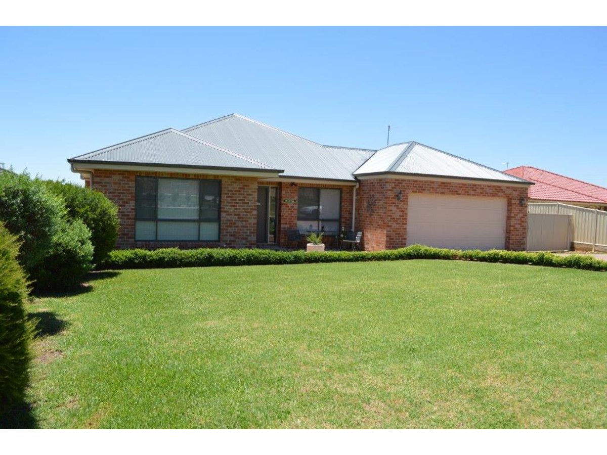 4 Waratah Close, Gunnedah NSW 2380, Image 0