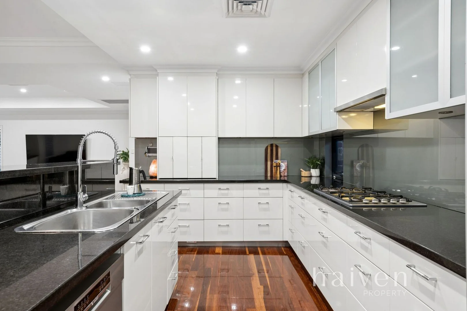 Additional image 11 of 12 Cadd Street, Beaconsfield WA 6162