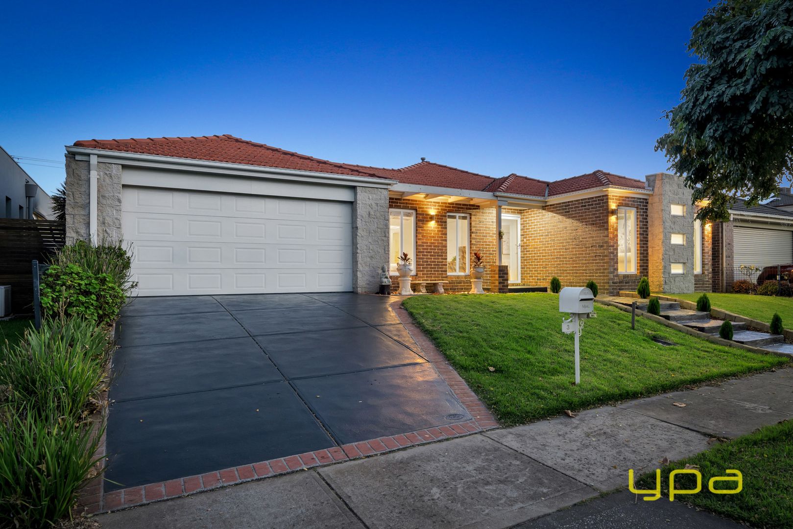 3 Fabriano Place, Narre Warren South VIC 3805, Image 1