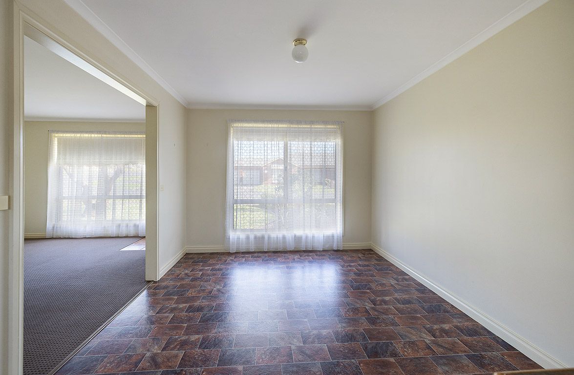 16 Barton Court, Warrnambool VIC 3280, Image 2