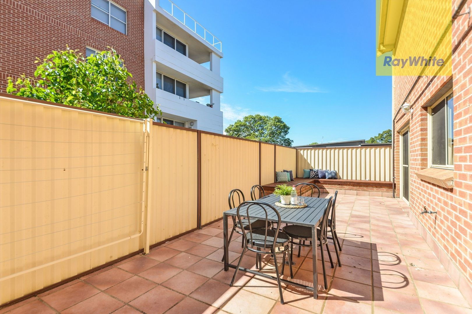 1/1 Brisbane Street, Harris Park NSW 2150, Image 2