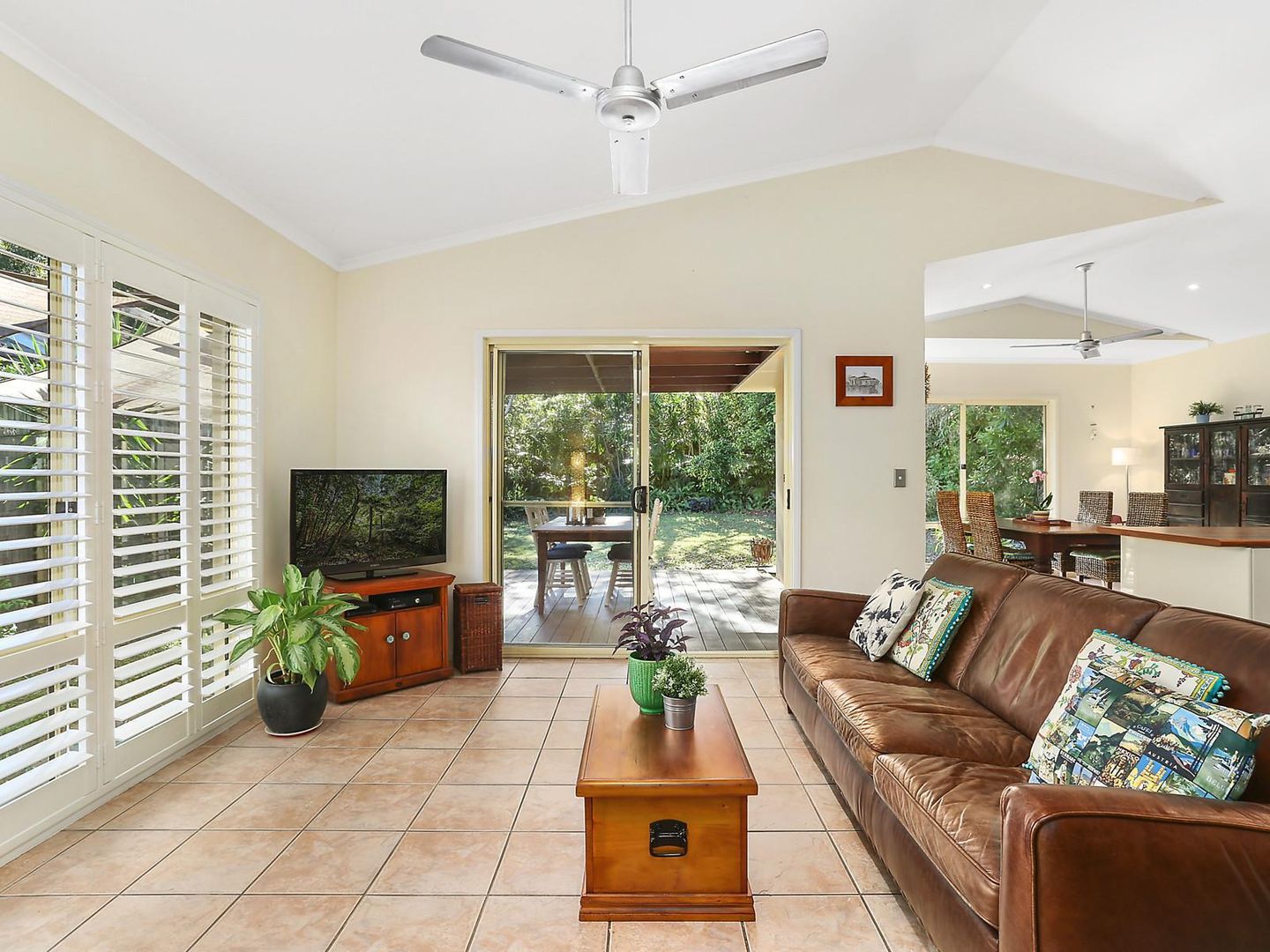 17B Sarena Court, Sunshine Beach QLD 4567, Image 2