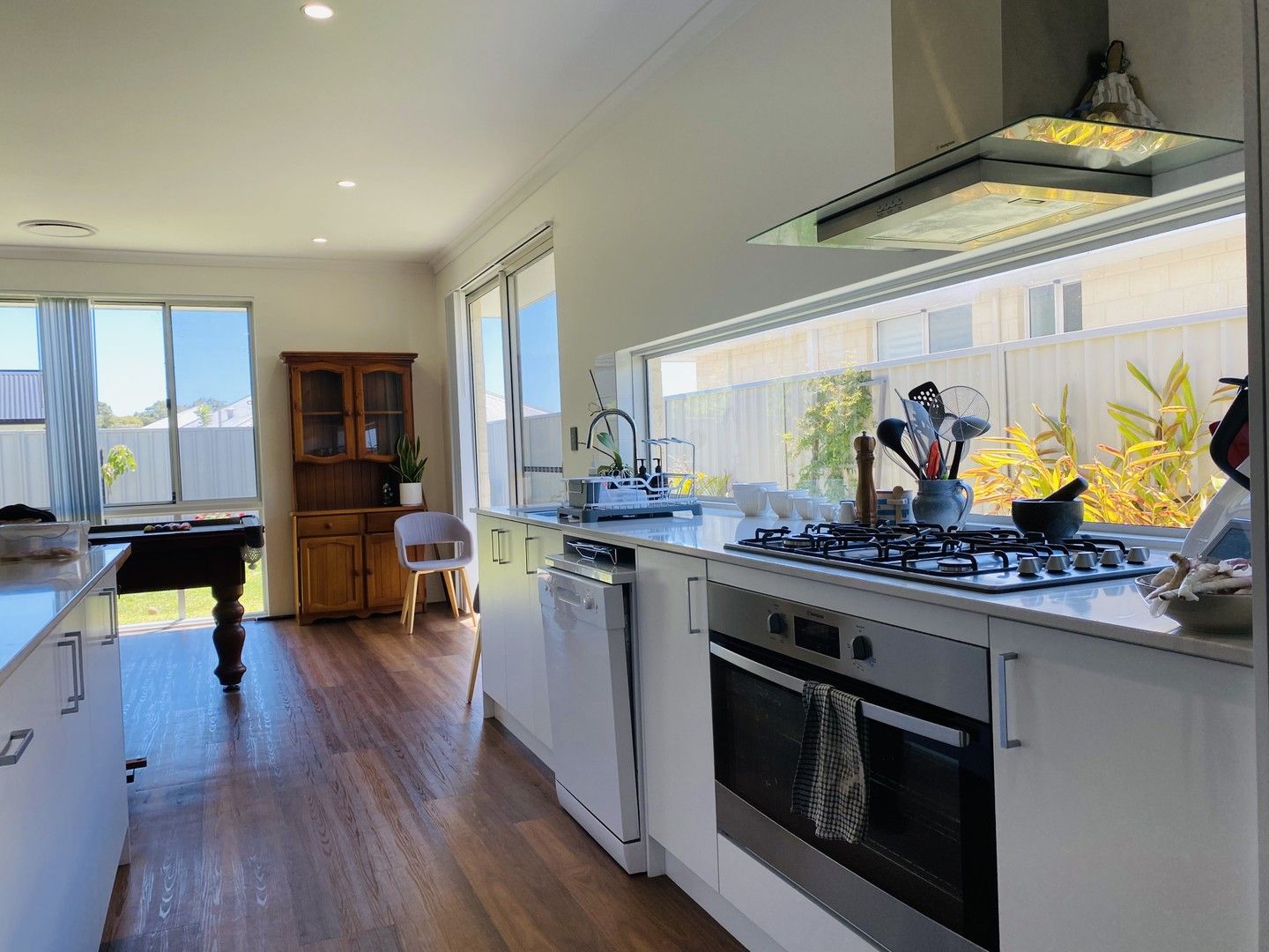 4 bedrooms House in 15 Pennant Boulevard GEOGRAPHE WA, 6280