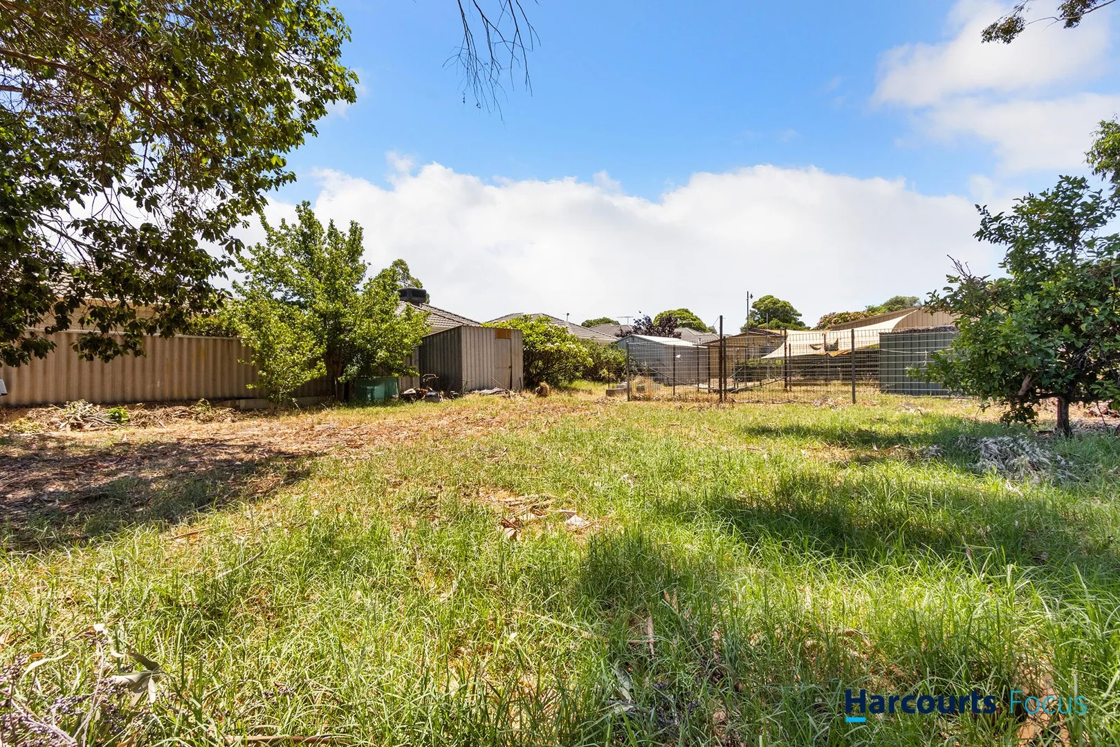 Additional image 29 of 34 Fifth Road, Armadale WA 6112