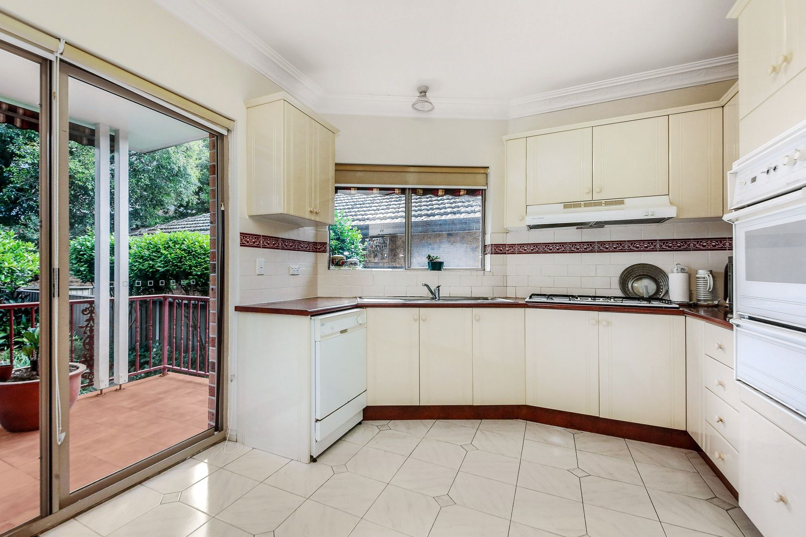 49 Taunton Road, Hurstville NSW 2220, Image 2