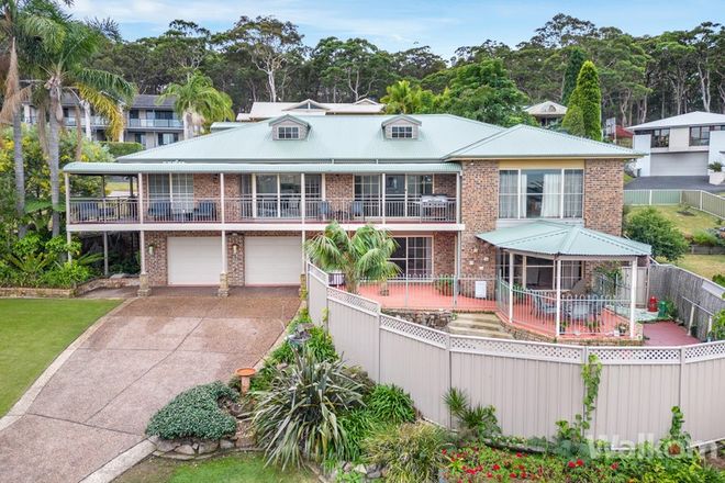 Picture of 16 Hawkeshead Way, LAKELANDS NSW 2282