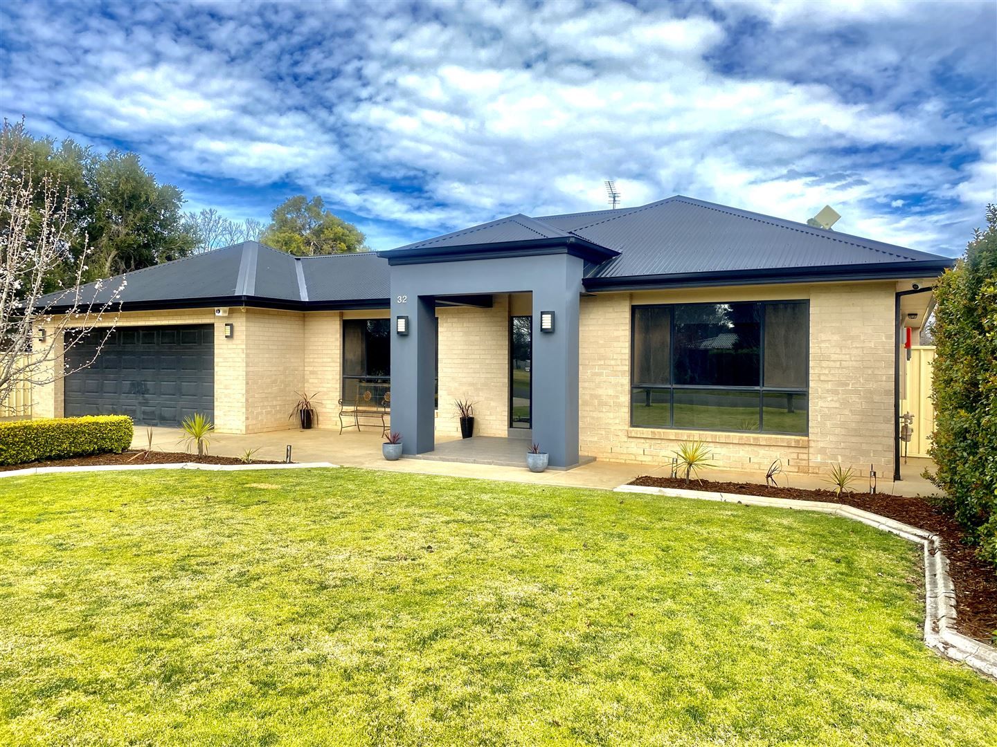 32 West Avenue, Yenda NSW 2681, Image 1