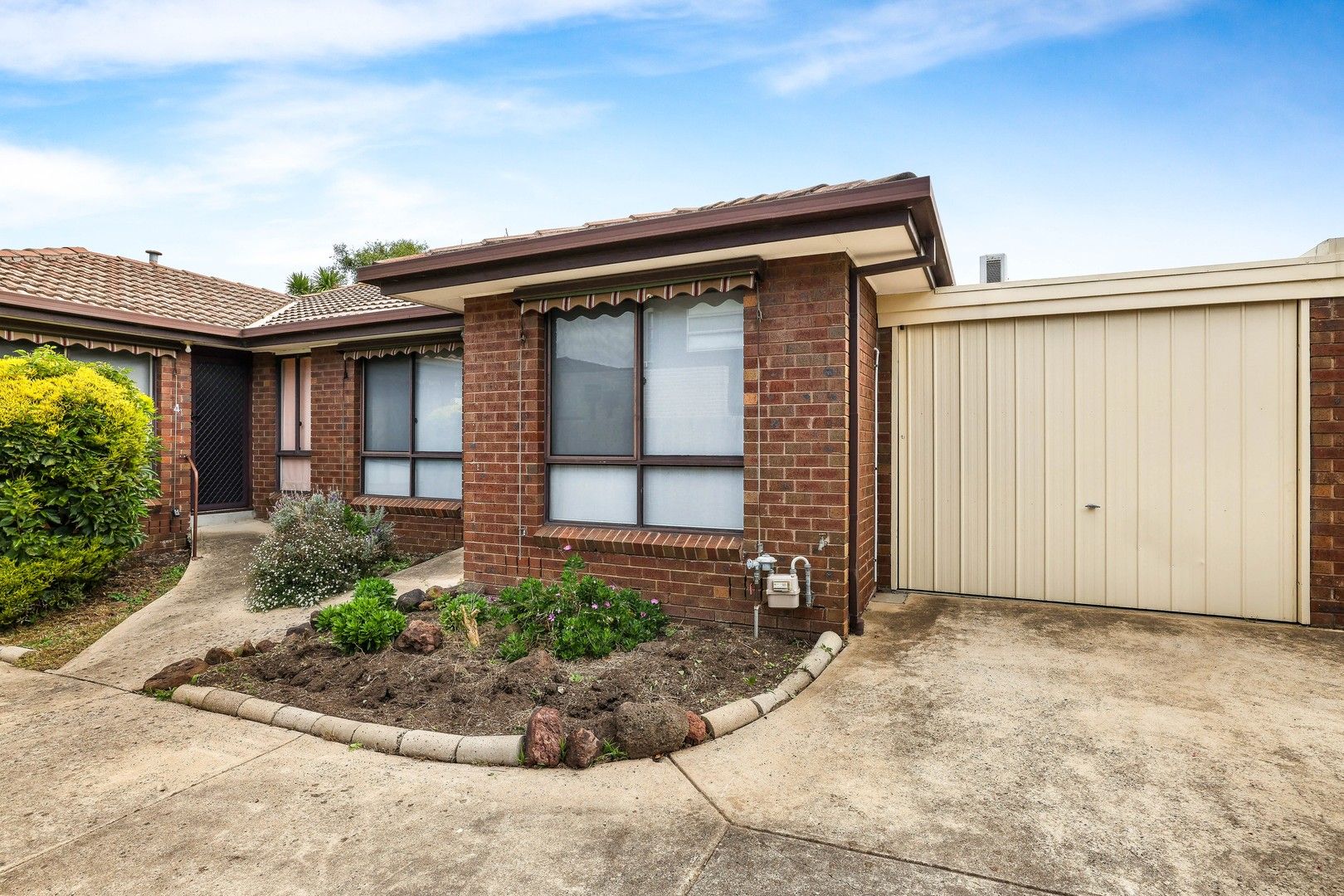 2 bedrooms Apartment / Unit / Flat in 3/27 Prospect Street GLENROY VIC, 3046