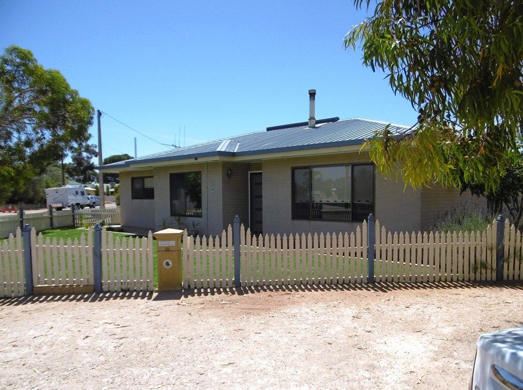 18 Booyoolie Street, Laura SA 5480, Image 0