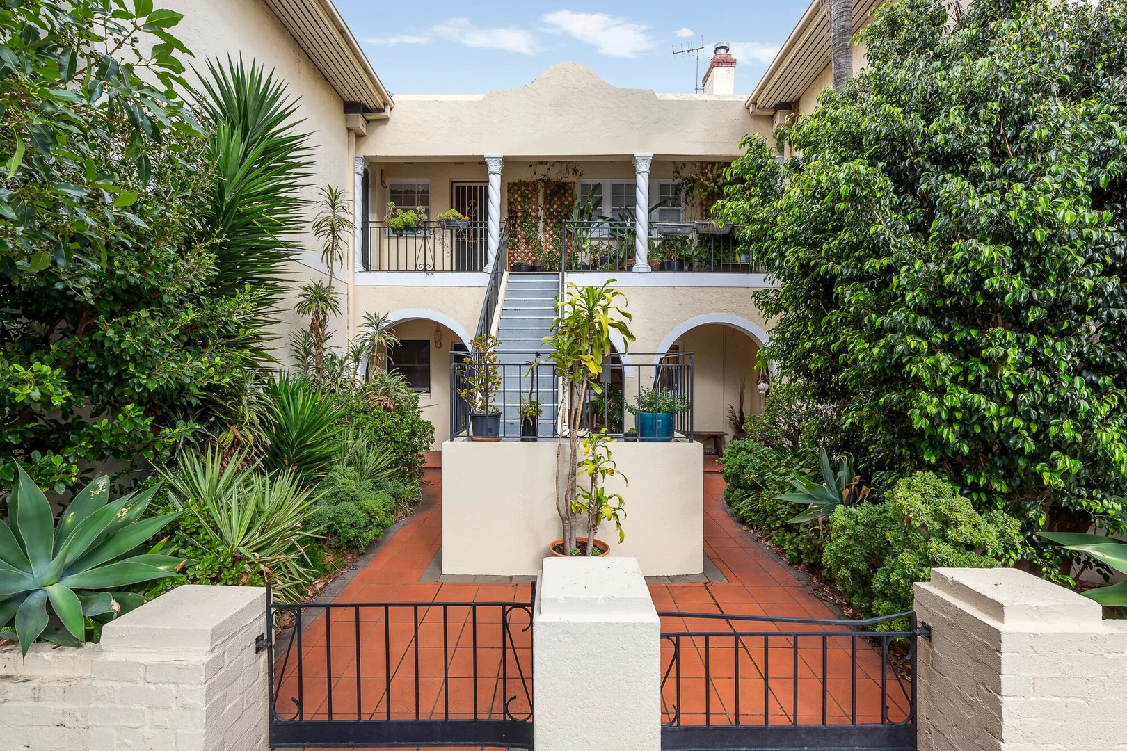 2/1 Milton Street, Elwood VIC 3184