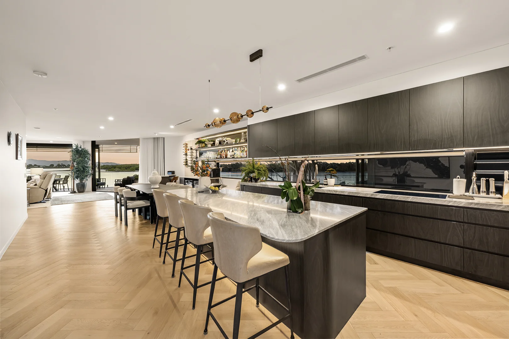 Additional image 11 of 2/4 Paradise Parade, Paradise Point QLD 4216