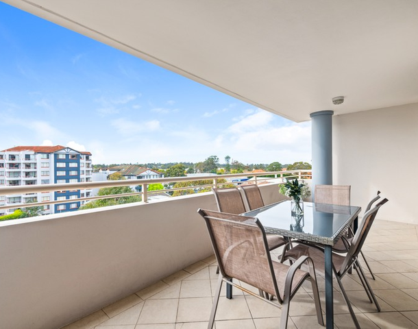 84/121-133 Pacific Highway, Hornsby NSW 2077