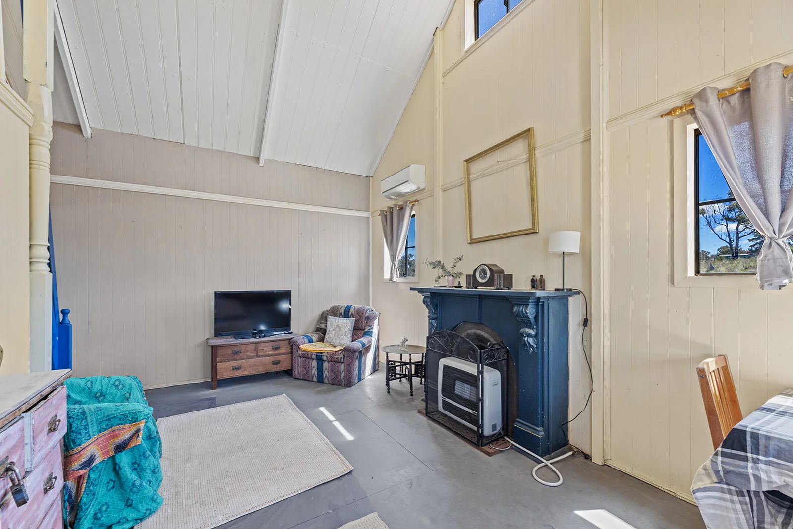 Image 7