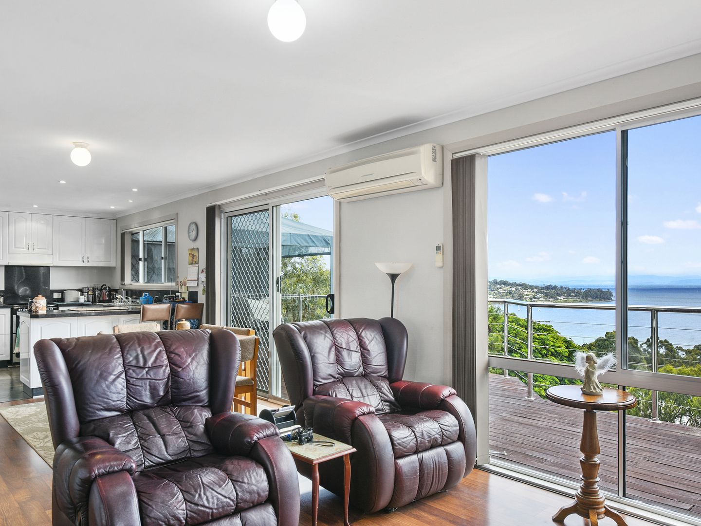 74 Lagoon Road, White Beach TAS 7184, Image 2