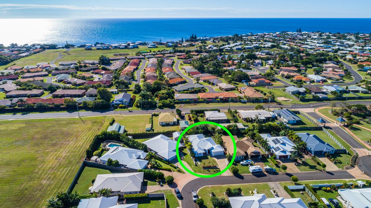 8 Hillcrest Court, Bargara QLD 4670, Image 0