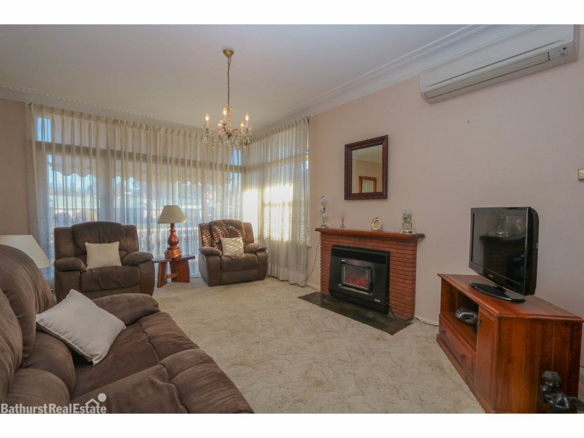 16 Vine Street, South Bathurst NSW 2795, Image 1