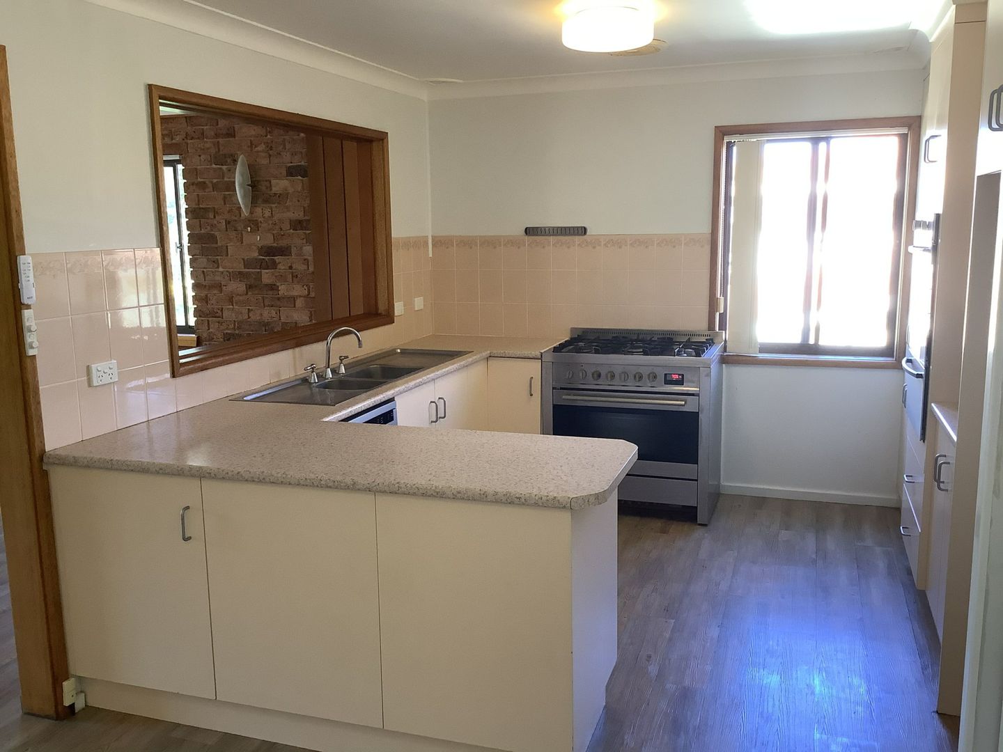 17-old-bar-road-old-bar-nsw-2430-house-for-rent-domain