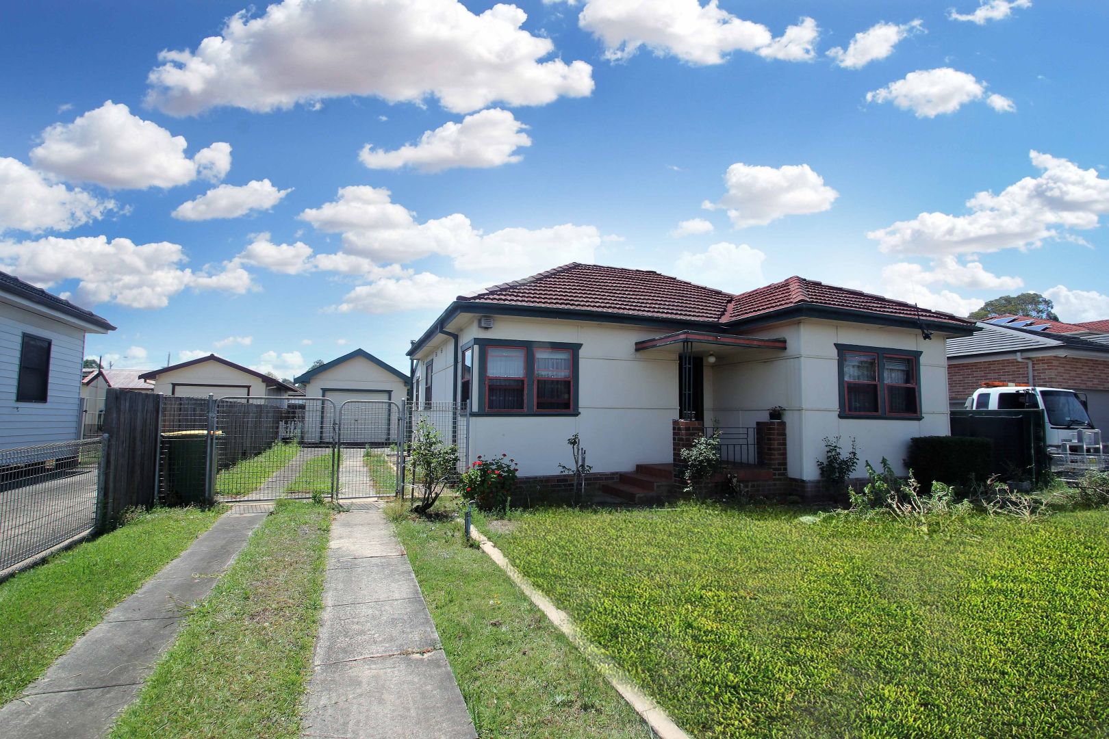 4 Crown Street, Fairfield East NSW 2165