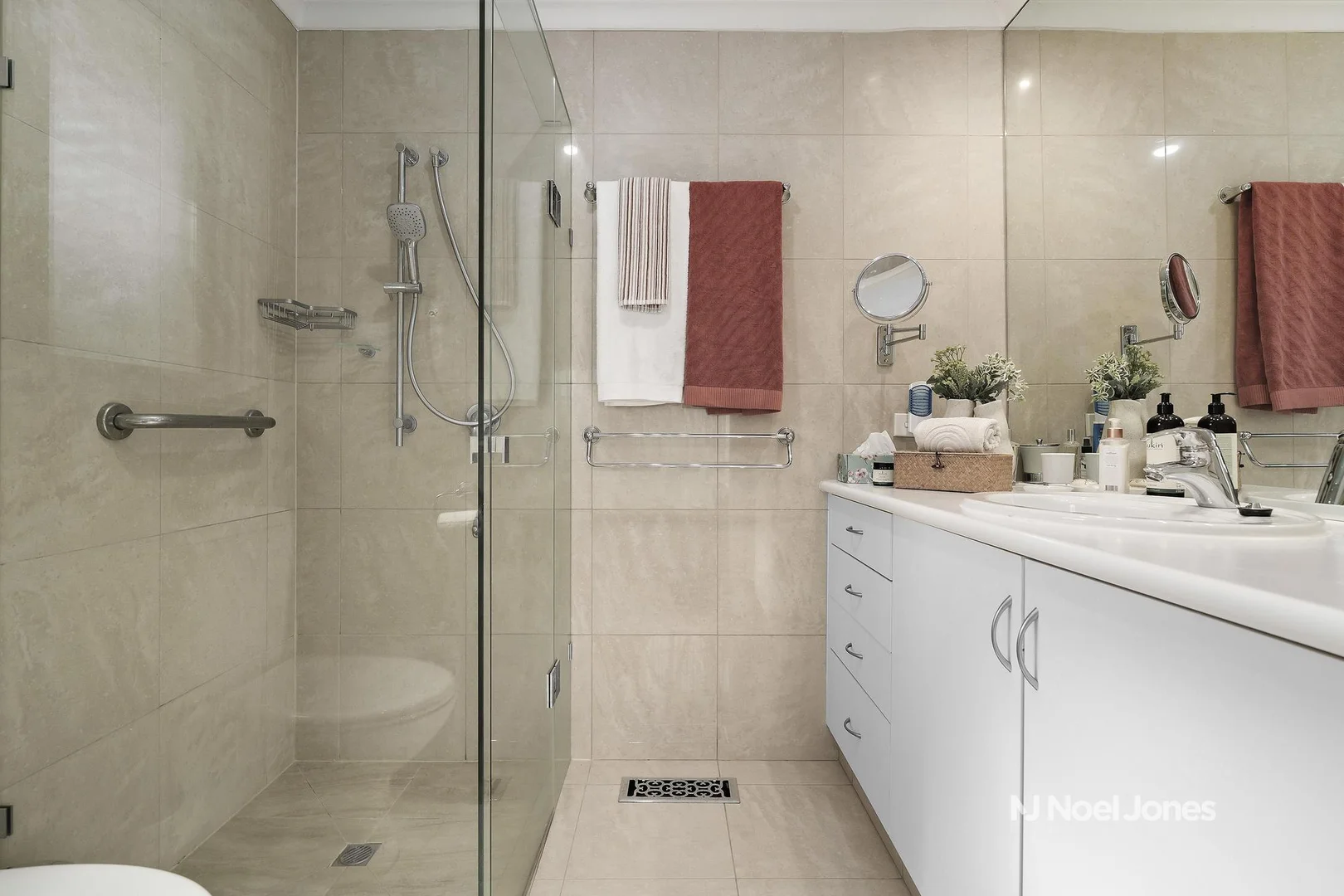 Additional image 13 of 1/5 Lemon Grove, Nunawading VIC 3131