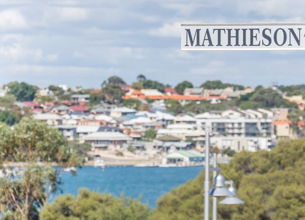 39 Mathieson Avenue, North Fremantle WA 6159