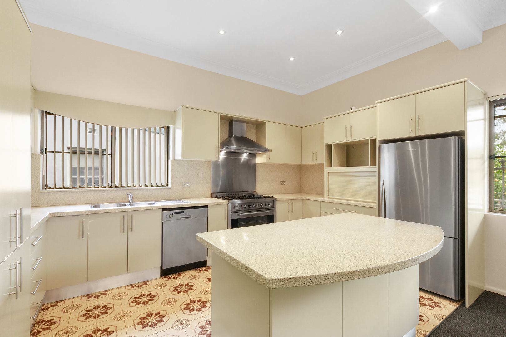 149 Doncaster Ave, Kensington NSW 2033, Image 2