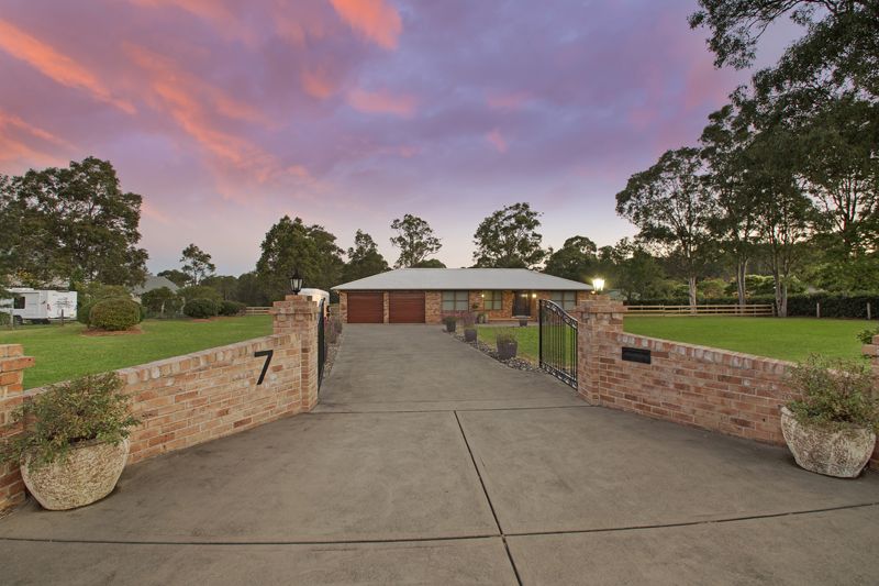 7 Forsythe Parade, Black Hill NSW 2322, Image 0