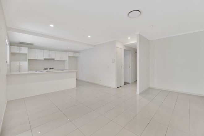 216/23 Robinson Place Kelvin Grove 4059 - Image 5