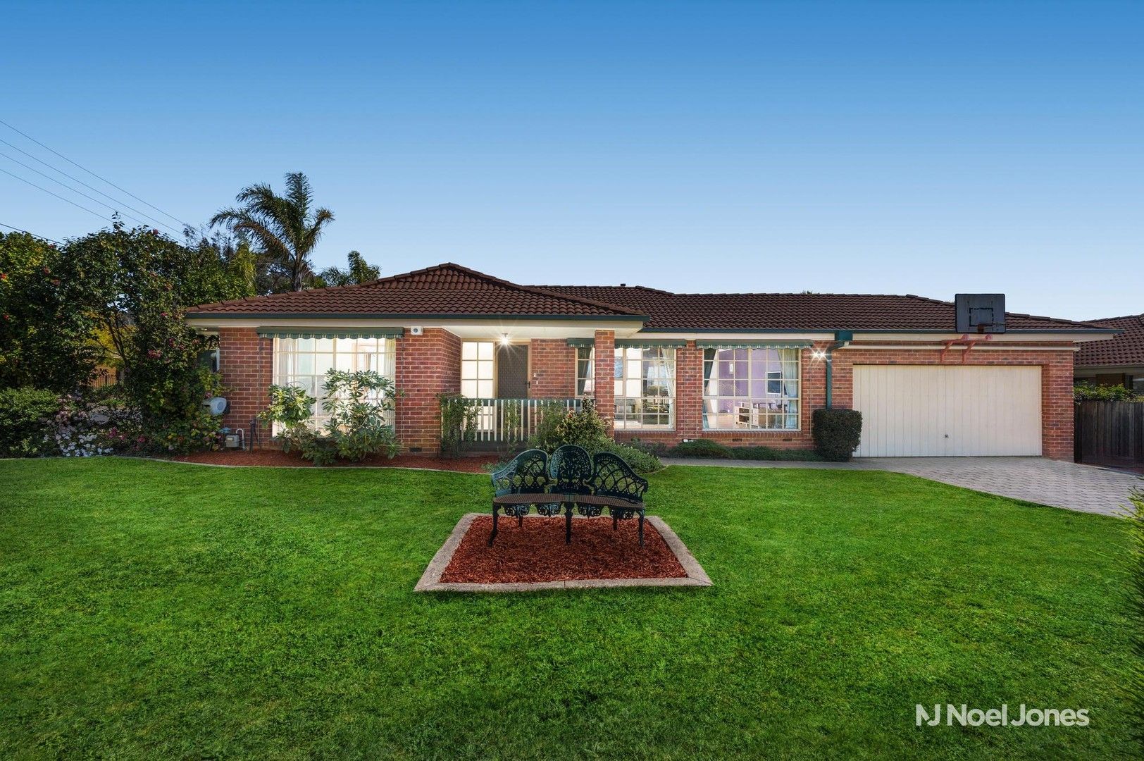 1 Watersedge Close, Knoxfield VIC 3180, Image 0