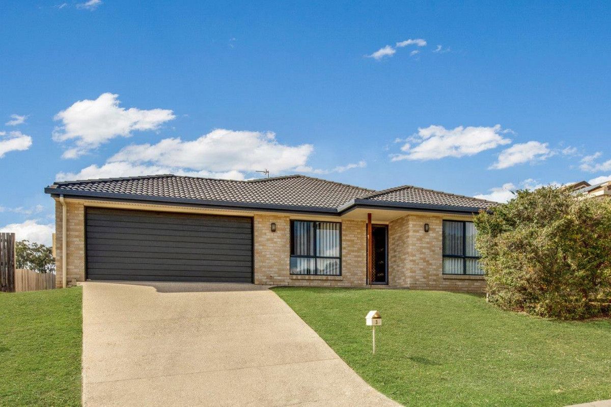 3 Bottlebrush Drive, Kirkwood QLD 4680