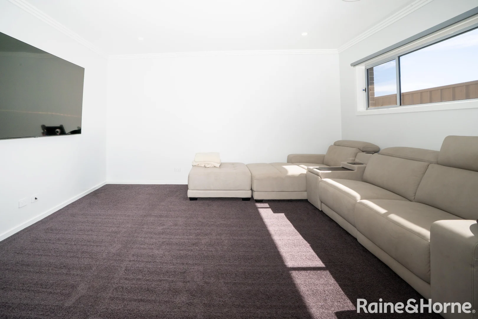 Additional image 6 of 111 Coppabella Drive, Gobbagombalin NSW 2650