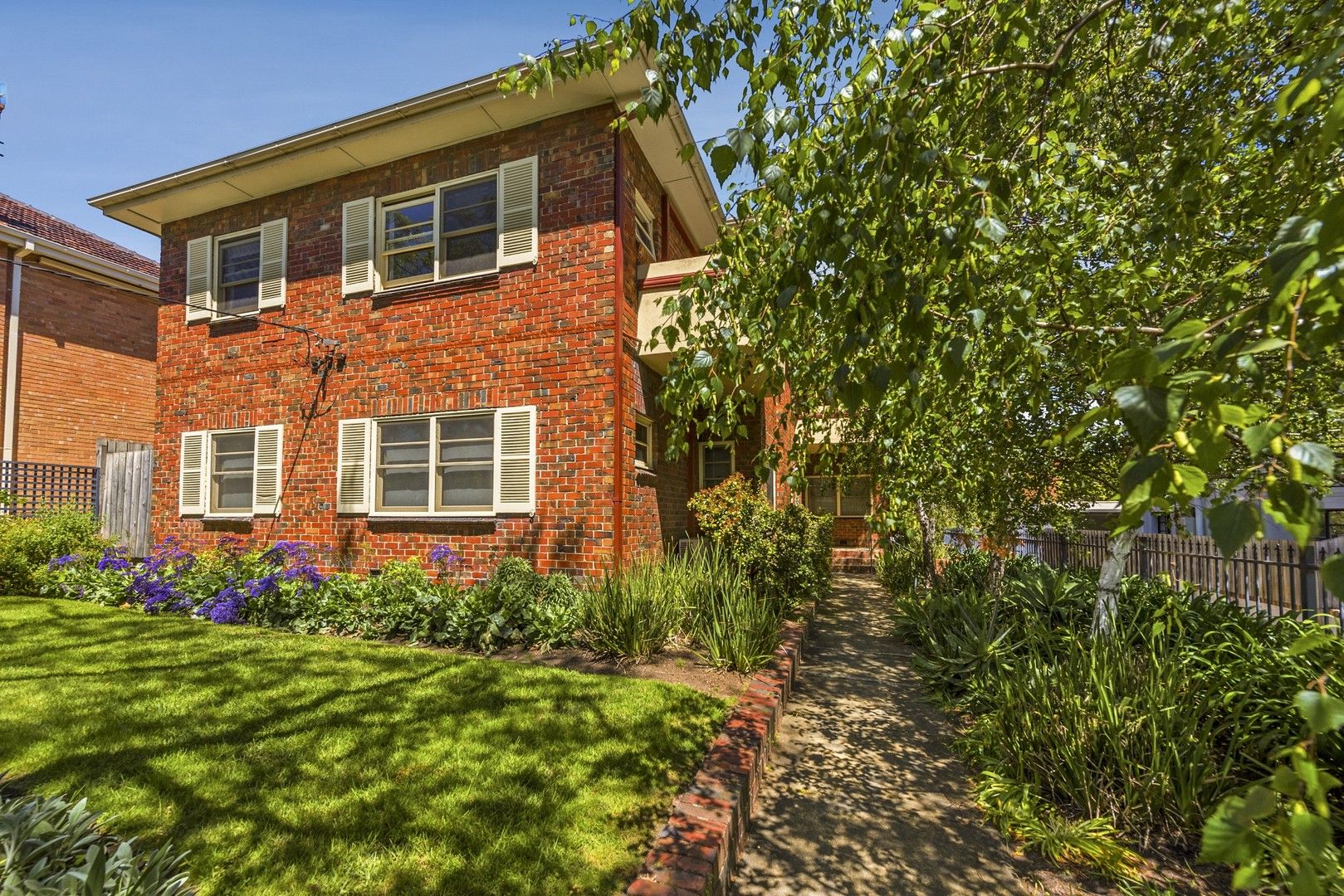 2 bedrooms Apartment / Unit / Flat in 3/26 Ellesmere Road WINDSOR VIC, 3181