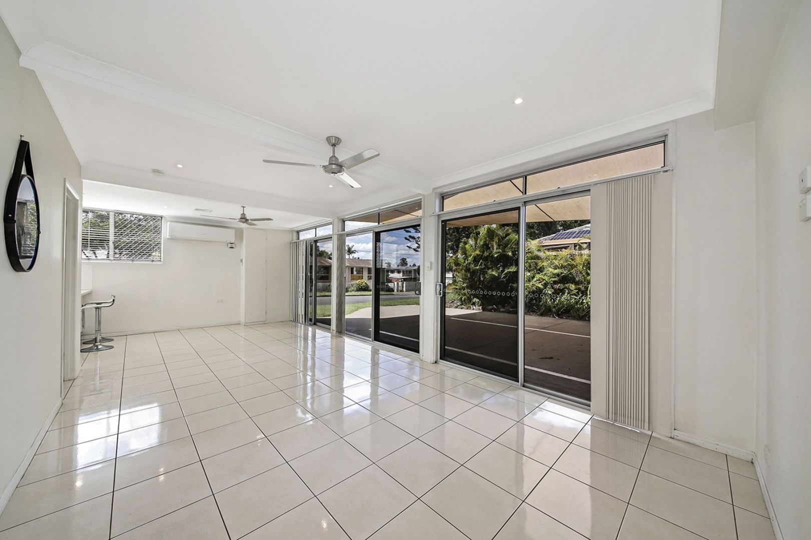 16 Omeo Street, Macgregor QLD 4109 Apartment For Rent Domain