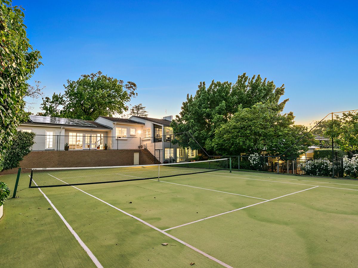 3 Balfour Road, Springfield SA 5062, Image 2