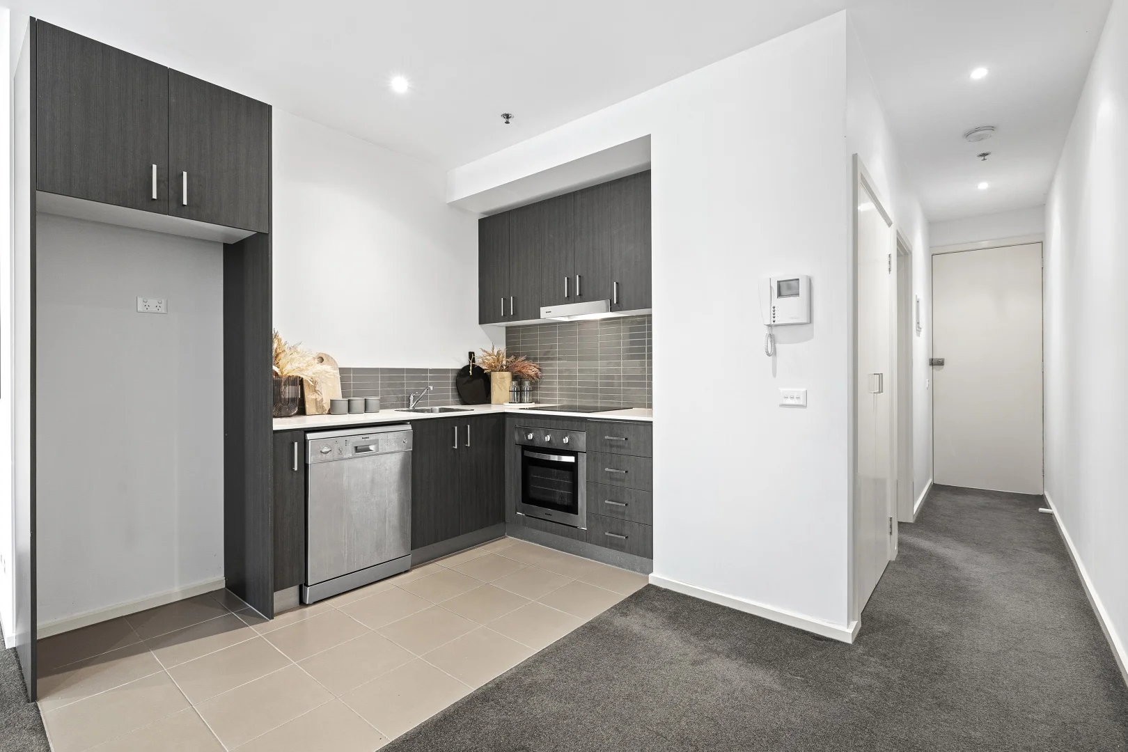 Additional image 7 of 11/5 Lewisham Road, Windsor VIC 3181