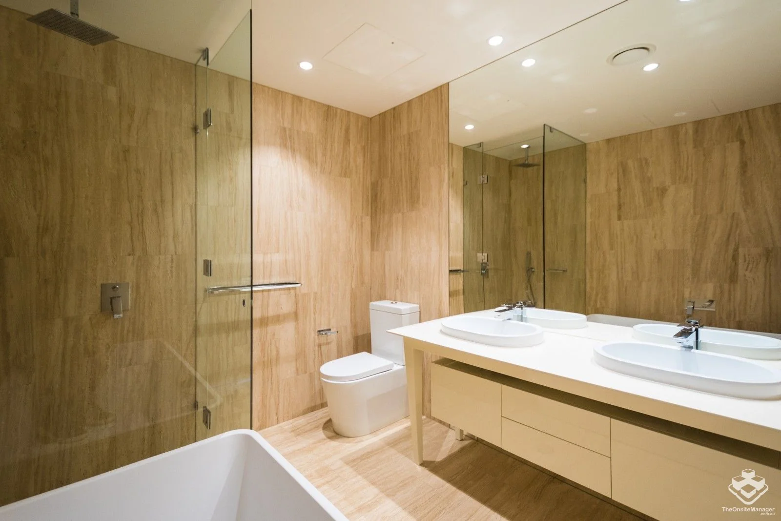 Additional image 21 of ID:21172808/1 Marina Drive, Benowa QLD 4217