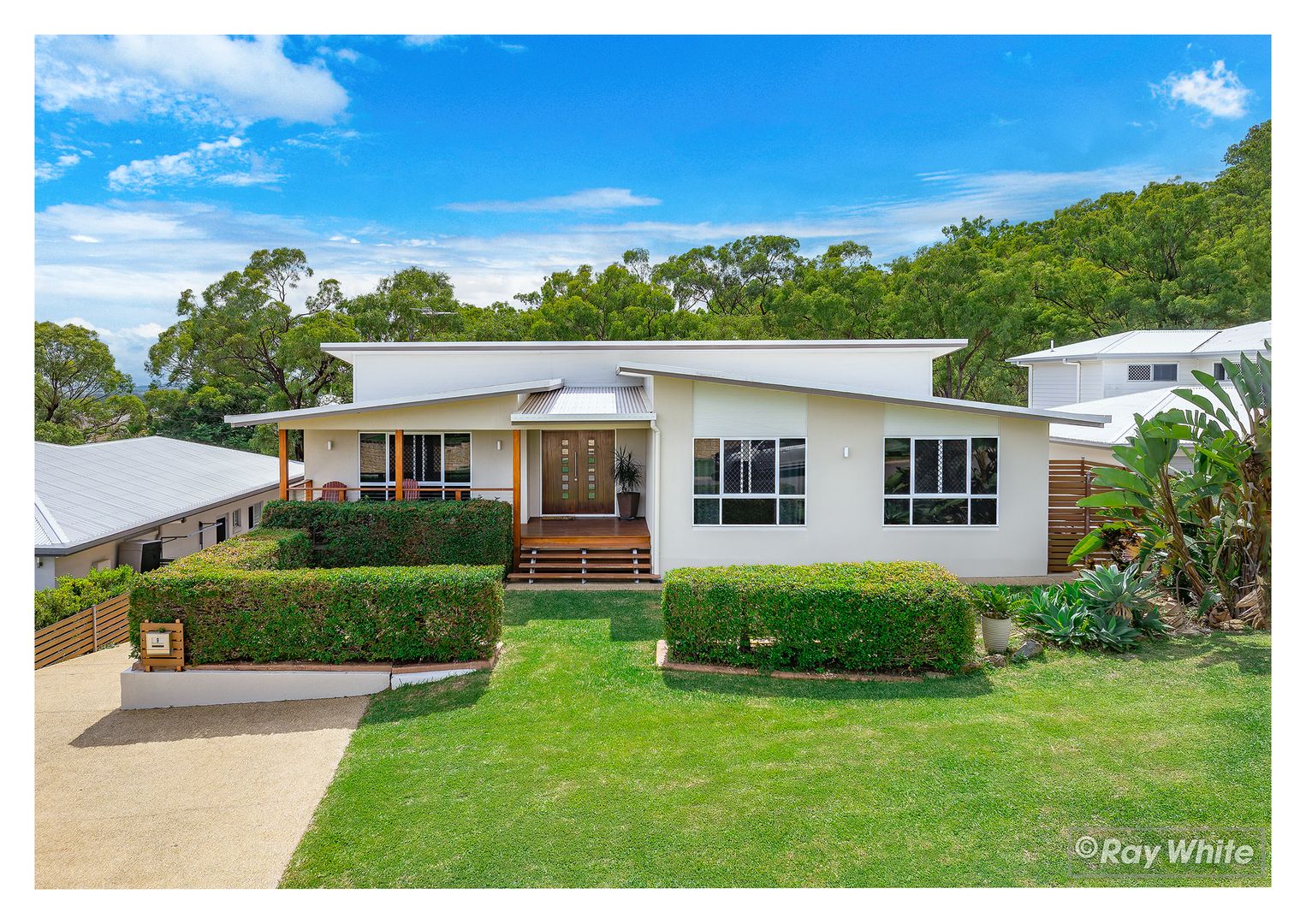 9 Eucalyptus Crescent, Norman Gardens QLD 4701, Image 2